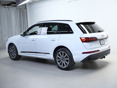 Used 2023 Audi Q7 2.0T Premium Plus w/ Premium Plus Package AWD/4WD image 11