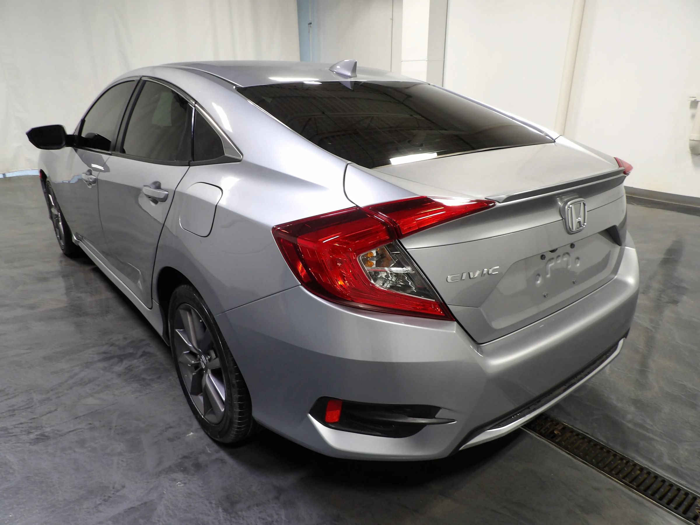 Used 2021 Honda Civic EX image 6