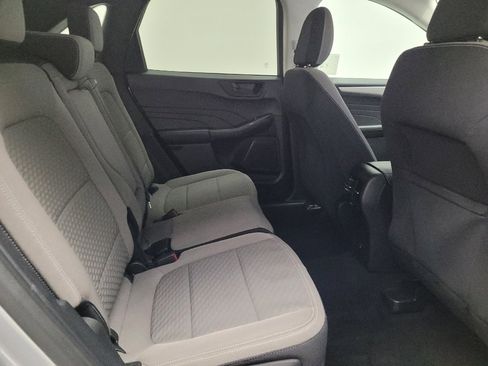 Used 2022 Ford Escape SE w/ SE Sport Appearance Package FWD image 19