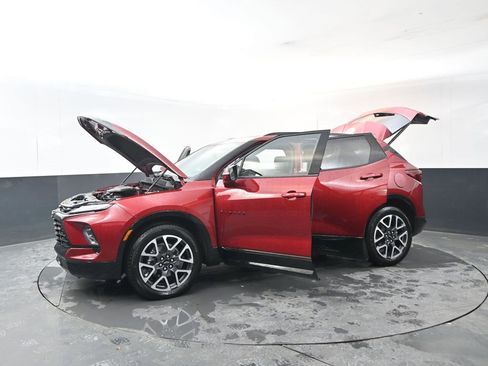 Used 2025 Chevrolet Blazer RS w/ Driver Confidence II Package image 29