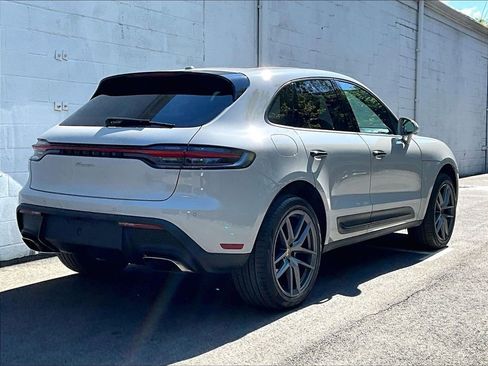 Certified 2023 Porsche Macan AWD/4WD image 17