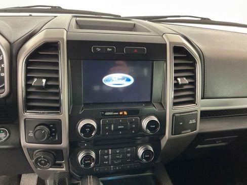 Used 2017 Ford F150 Lariat w/ Equipment Group 501A Mid AWD/4WD image 18