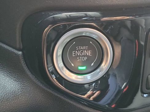 Certified 2025 Chevrolet Silverado 2500 LT w/ Convenience Package AWD/4WD image 18
