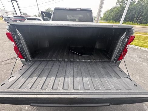 Used 2022 Chevrolet Silverado 1500 RST w/ Safety Package image 8