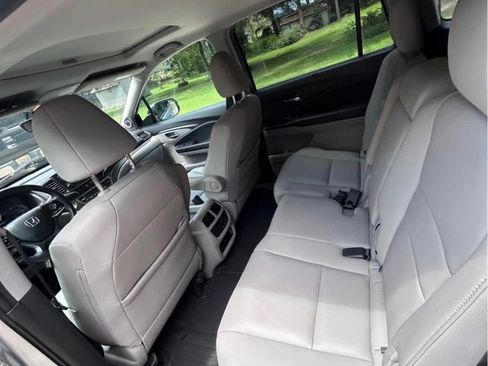 Used 2021 Honda Pilot EX-L image 9