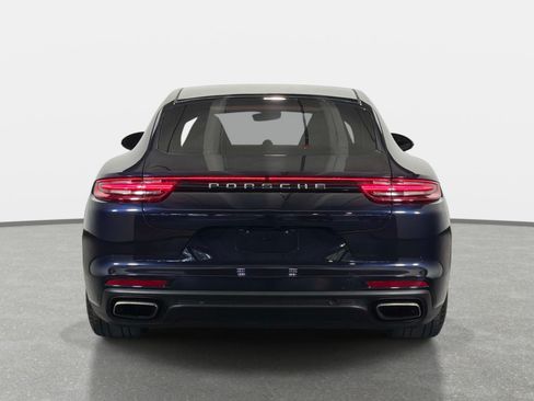 Used 2017 Porsche Panamera 4 AWD/4WD image 4
