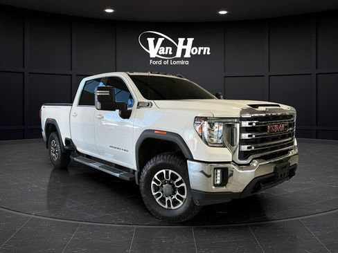 Used 2022 GMC Sierra 2500 SLE w/ SLE Value Package; AWD/4WD image 1