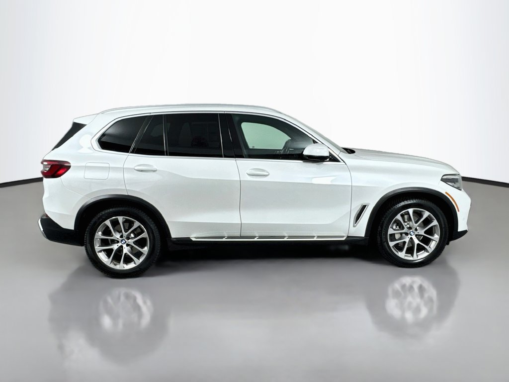 Used 2022 BMW X5 xDrive40i AWD/4WD image 6