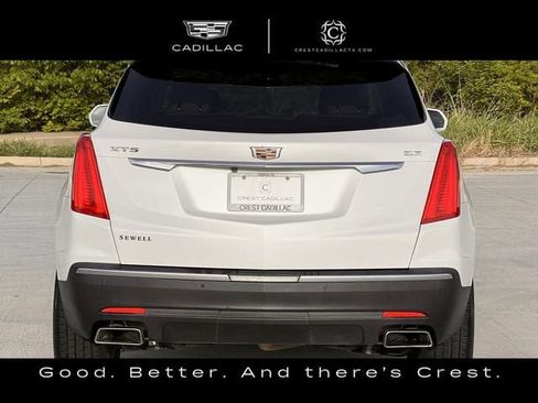 Used 2018 Cadillac XT5 Luxury w/ Driver Awareness Package image 4