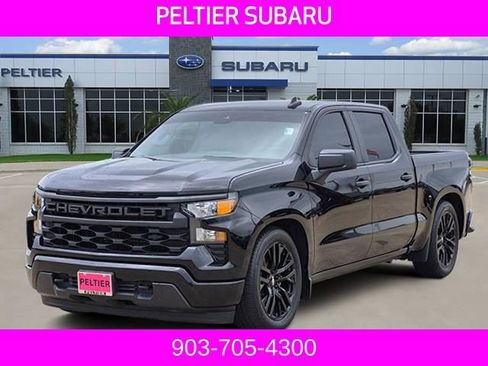 Used 2023 Chevrolet Silverado 1500 Custom RWD image 3