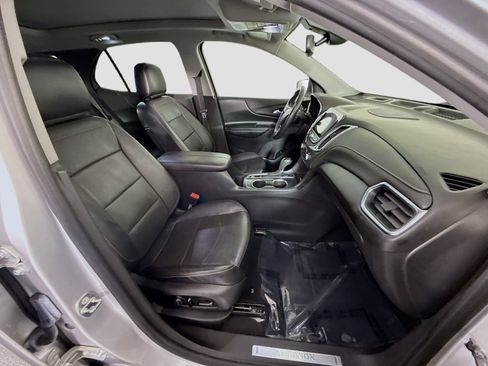 Used 2020 Chevrolet Equinox Premier AWD/4WD image 29