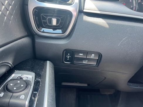 Used 2021 Kia Sorento SX image 12