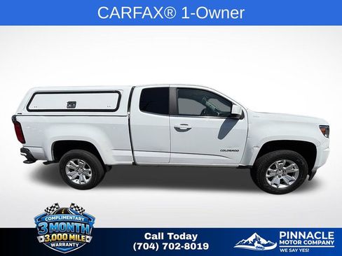 Used 2019 Chevrolet Colorado LT w/ Safety Package RWD image 3