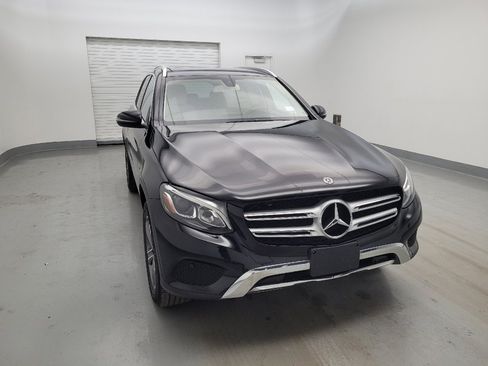 Used 2019 Mercedes-Benz GLC 350e 4MATIC w/ Premium Package image 14