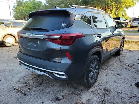 Used 2023 Kia Seltos S w/ Navigation Package AWD/4WD image 21