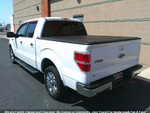Used 2014 Ford F150 Lariat w/ Lariat Chrome Package image 6