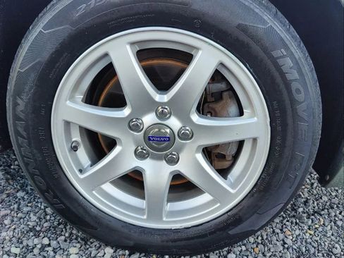 Used 2008 Volvo V70 image 5