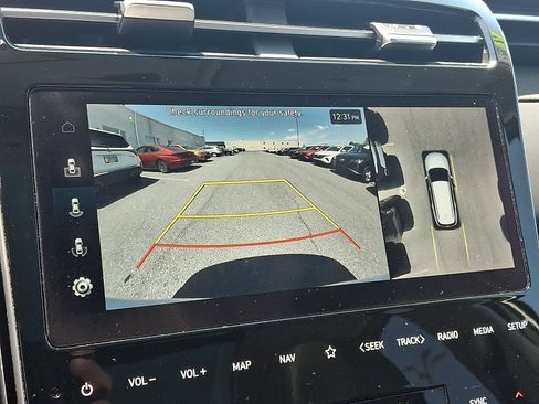 Used 2023 Hyundai Tucson Limited AWD/4WD image 19