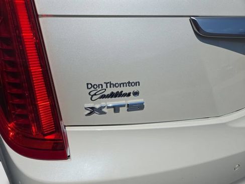 Used 2013 Cadillac XTS Luxury w/ Driver Awareness Package FWD image 38