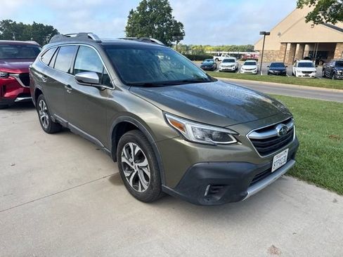 Used 2021 Subaru Outback Touring XT AWD/4WD image 4