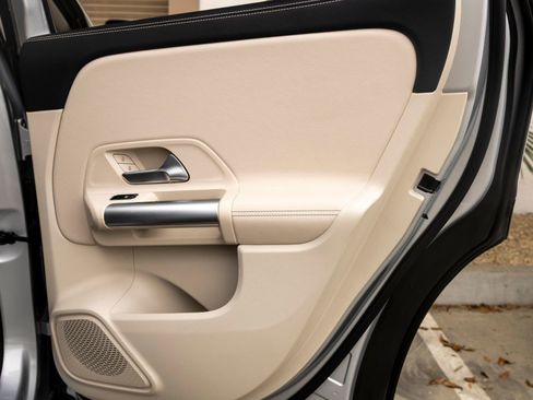 Used 2023 Mercedes-Benz GLA 250 image 22