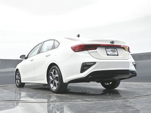 Used 2020 Kia Forte LXS FWD image 37