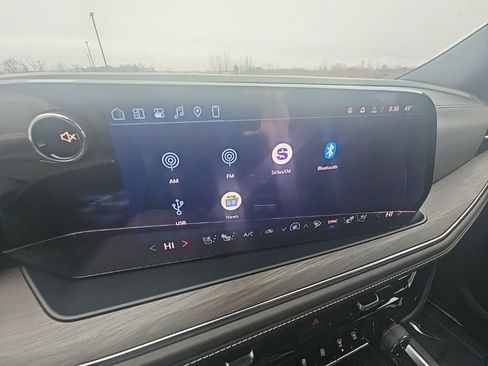 New 2026 Chevrolet Suburban Premier w/ Sun And Tow Package image 34