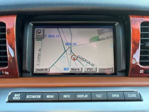 Used 2002 Lexus SC 430 Convertible image 24