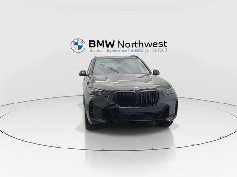 New 2026 BMW X5 xDrive40i w/ M Sport Package AWD/4WD image 7