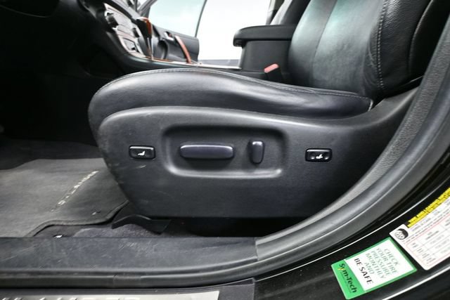 Used 2010 Toyota Highlander Limited AWD/4WD image 16