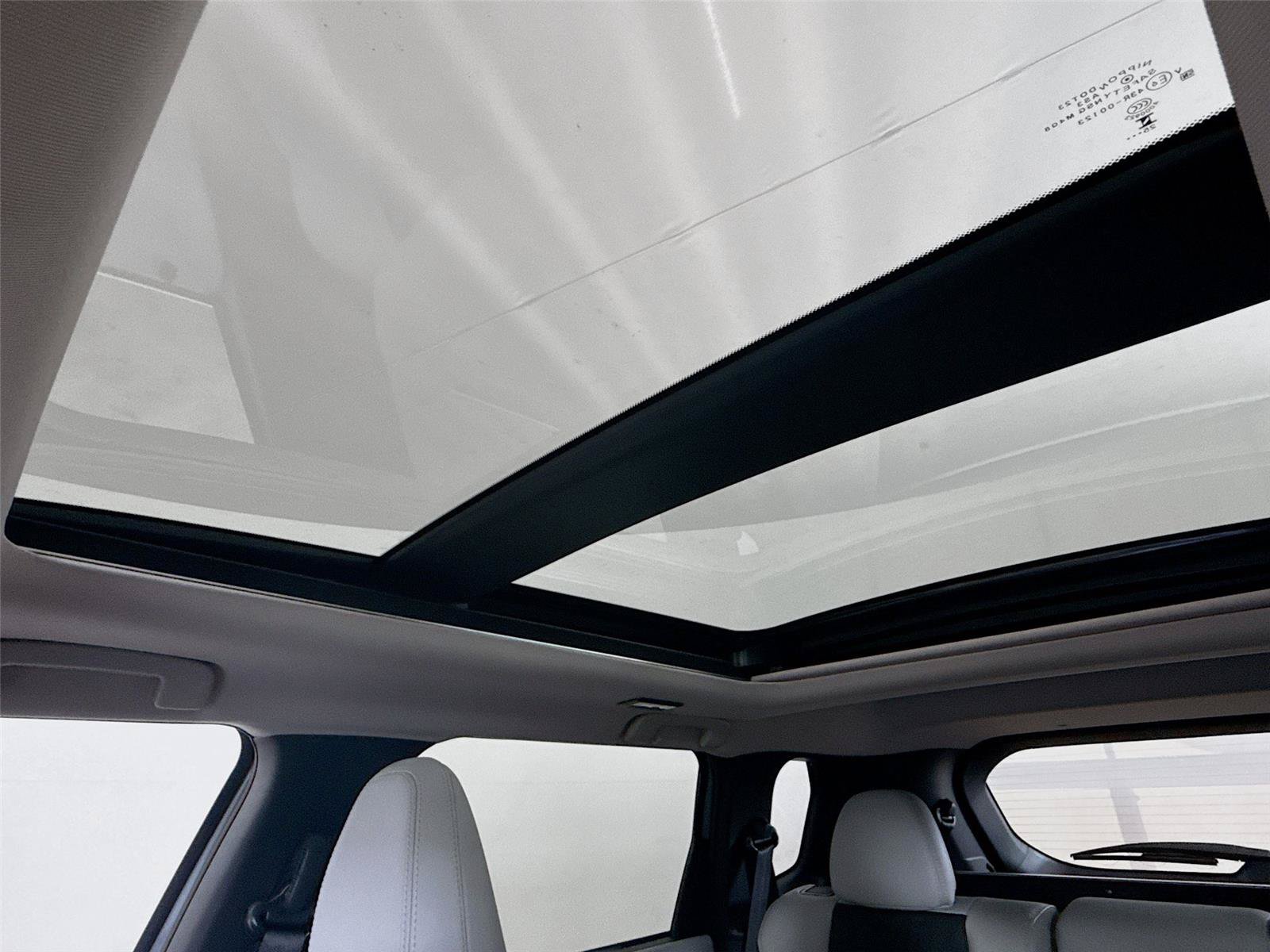 New 2026 Mitsubishi Outlander SE FWD image 16