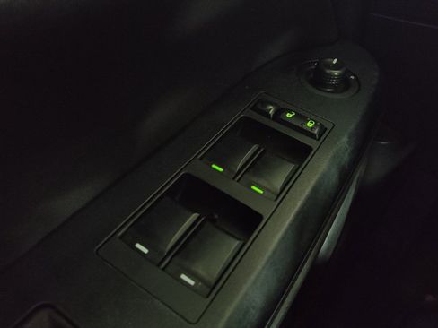 Used 2017 Jeep Compass 75th Anniversary w/ Power Value Group image 27