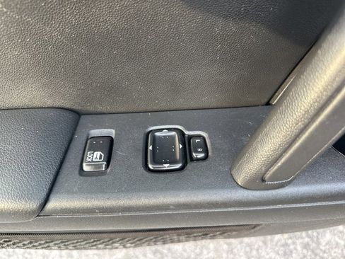 Used 2013 MAZDA MX-5 Miata Sport image 3