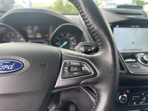 Used 2017 Ford Escape Titanium AWD/4WD image 15