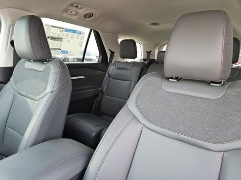 New 2026 Ford Explorer Active w/ Active Comfort Package image 23