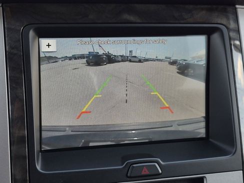 Used 2017 Ford Expedition Limited w/ Equipment Group 301A RWD image 33