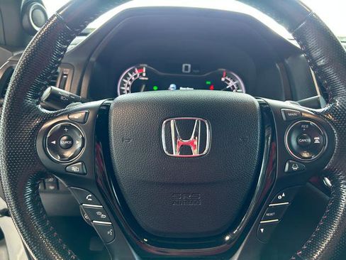 Used 2021 Honda Ridgeline Black Edition image 19