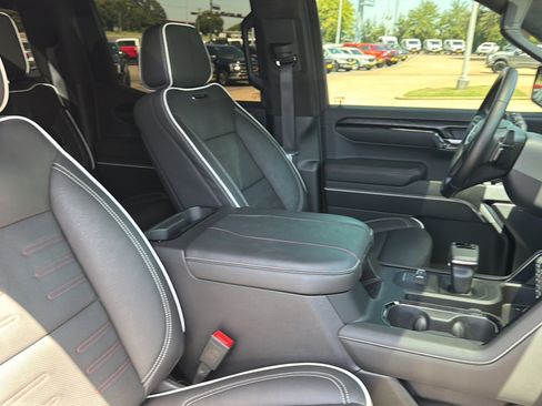 Used 2026 GMC Sierra 1500 AT4X AWD/4WD image 17