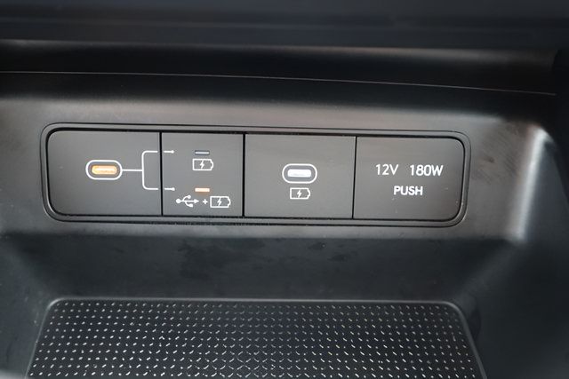 Used 2026 Hyundai Tucson SE FWD image 32