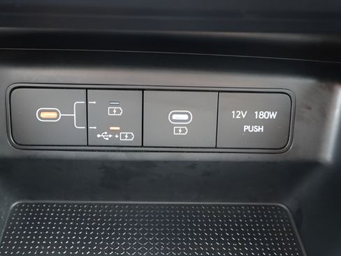 Used 2026 Hyundai Tucson SE FWD image 32