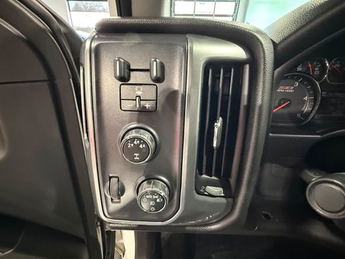 Used 2016 Chevrolet Silverado 2500 LT w/ LT Convenience Package image 26