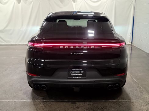 New 2026 Porsche Cayenne Coupe image 6