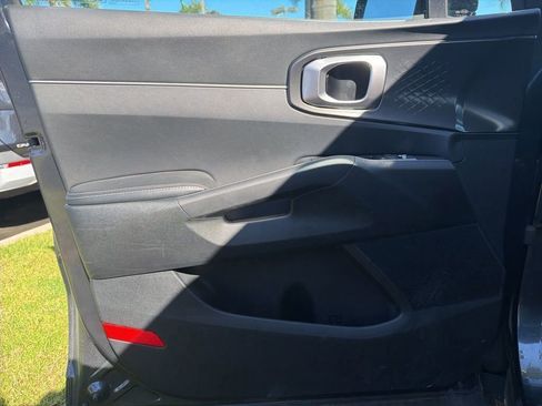Certified 2021 Kia Sorento S image 8