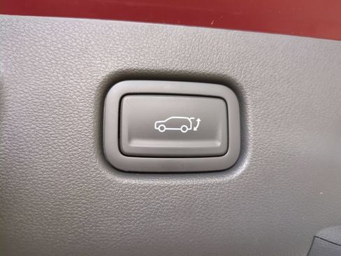 Used 2024 Hyundai Kona Limited AWD/4WD image 15