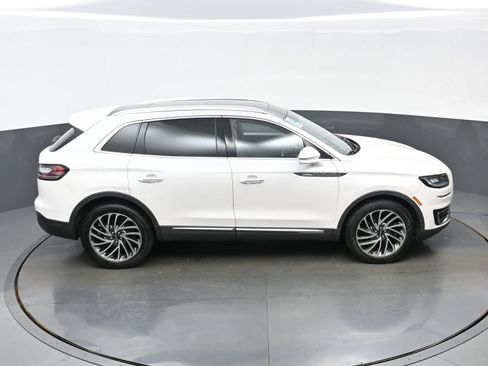 Used 2019 Lincoln Nautilus Reserve w/ Drivers Assistance Package AWD/4WD image 44