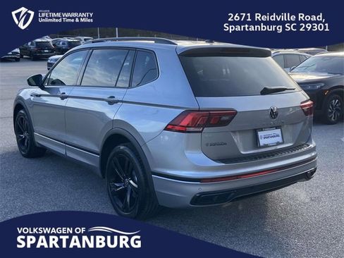 Used 2024 Volkswagen Tiguan SE R-Line image 5