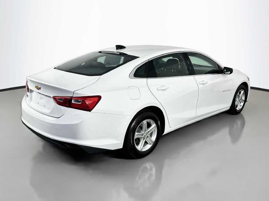 Used 2023 Chevrolet Malibu LS FWD image 7