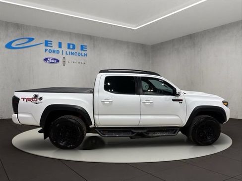 Used 2021 Toyota Tacoma TRD Pro AWD/4WD image 7