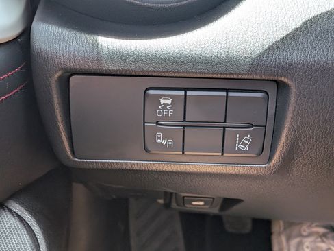 Used 2018 MAZDA MX-5 Miata Grand Touring RWD image 21