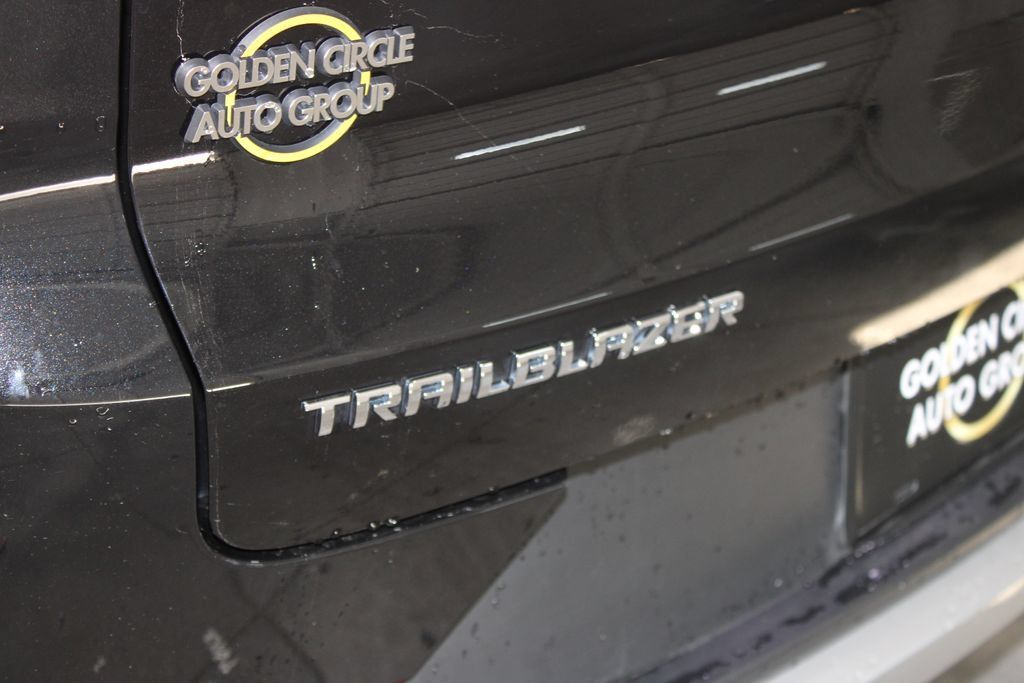 Used 2026 Chevrolet TrailBlazer LT FWD image 26